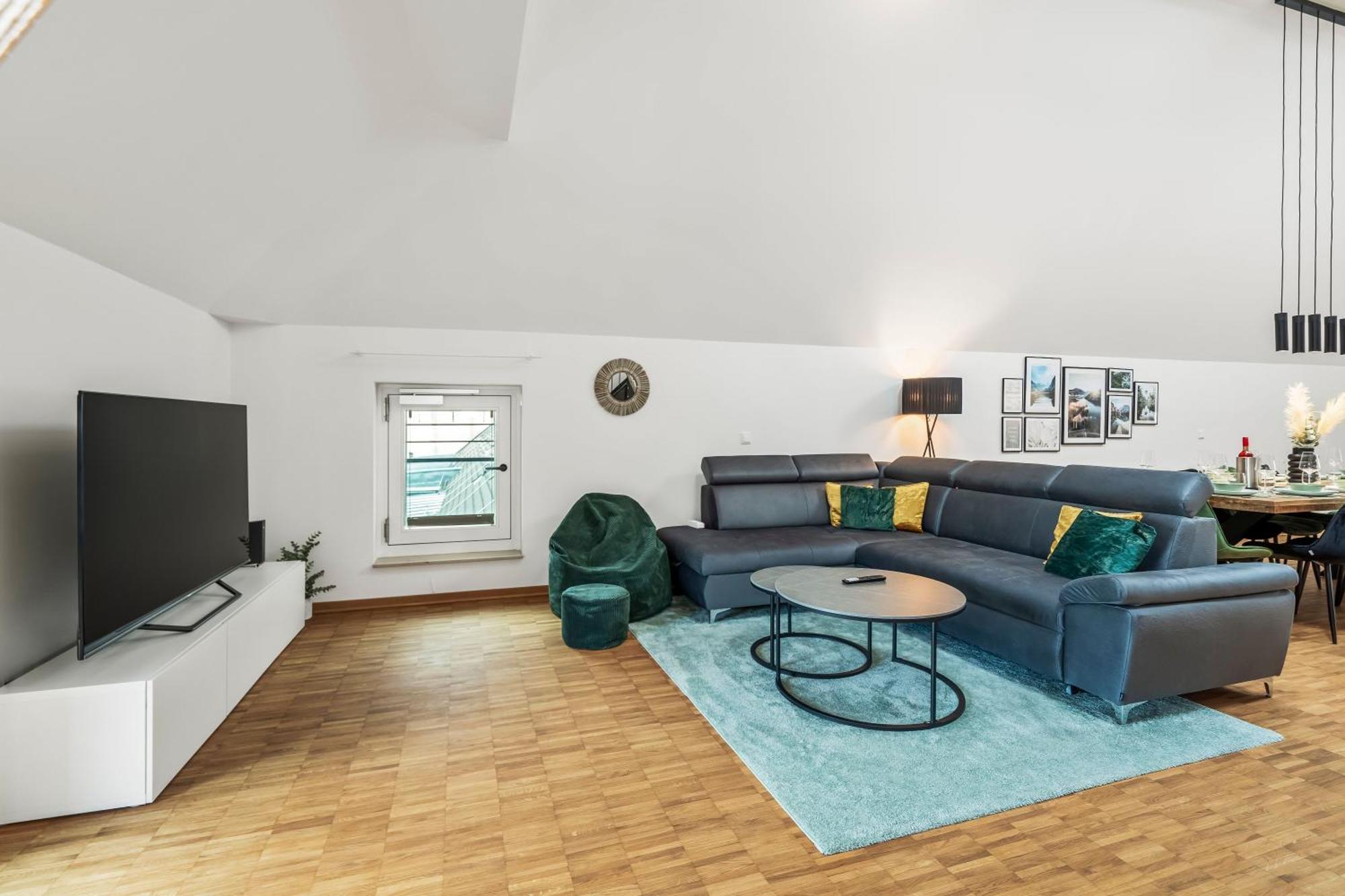 Dnd Design Loft I 170Qm I Parken I Balkon I Workstation I Netflix I Kaffee I Waschmaschine I Trockner I Xbox I Ausblick Apartamento Wurtzburgo Exterior foto